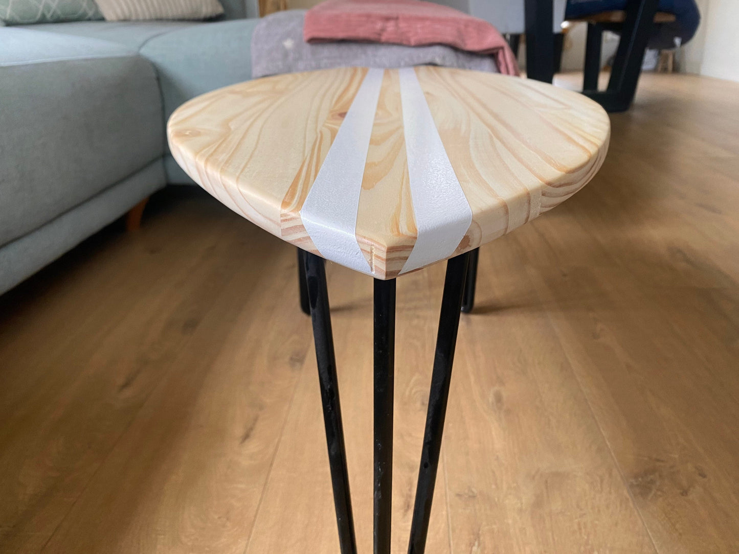 Wooden Surfboard Table – Beach House Coffee Table – Coastal Decor Furniture – Handmade Surf Decor
